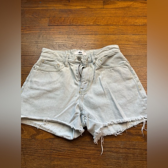 Womens Quicksilver Blue Jean Shorts Size 27 - Picture 1 of 5